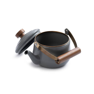 Barebones - Enamel Teapot - Bawston & Tucker - 