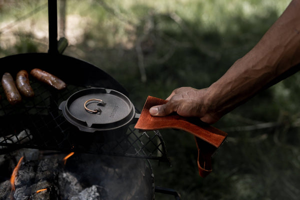 Barebones - Suede Leather Hot Pads - Bawston & Tucker - 