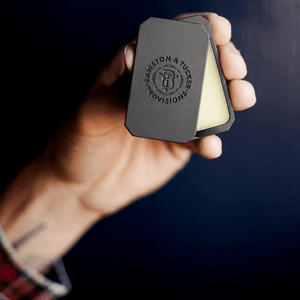 Hurytt Solid cologne case for men