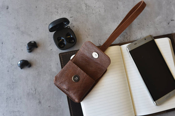Kiko Leather - Leather Airpod Holder - Bawston & Tucker - 