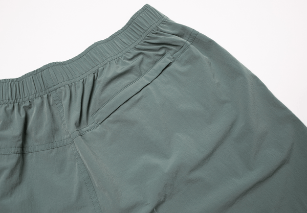 New Frontier - Men’s Journey Tech 5" Short (Spruce) - Bawston & Tucker - 