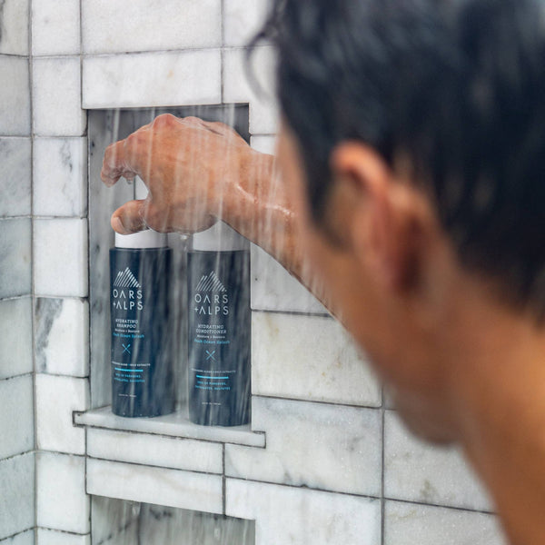 Oars + Alps - Hydrating Men's Shampoo: Sulfate Free, with Kelp & Algae - Bawston & Tucker - 