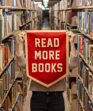 Oxford Pennant - Read More Books Camp Flag - Bawston & Tucker - 